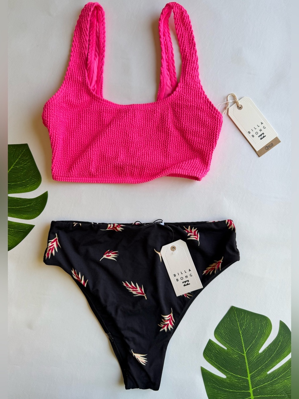 🍍Billabong Summer High Crop Tan Top & Billabong Falling Light Rise Bottoms🍍